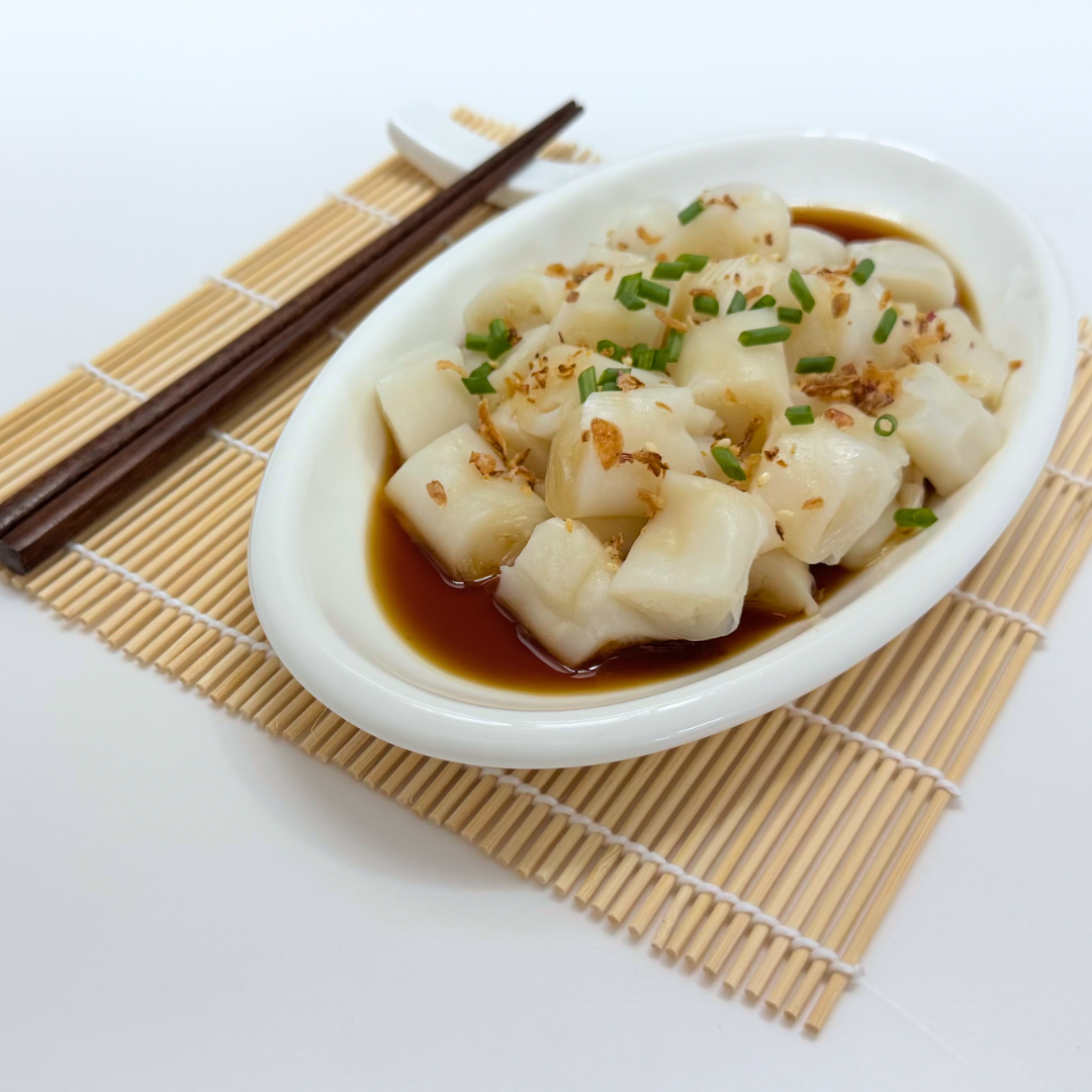 Hong Kong-Style Chee Cheong Fun | 港式猪肠粉